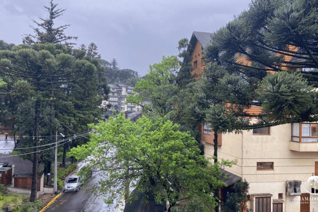 Apartamento Novo No Centro De Gramado Luaran gambar
