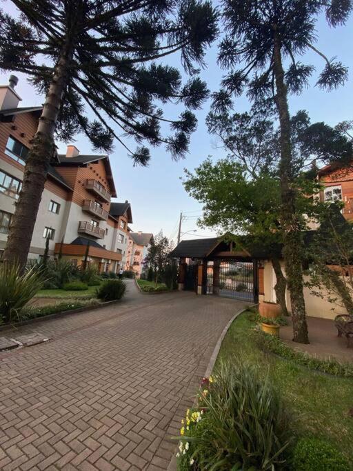 Apartamento Novo No Centro De Gramado Luaran gambar