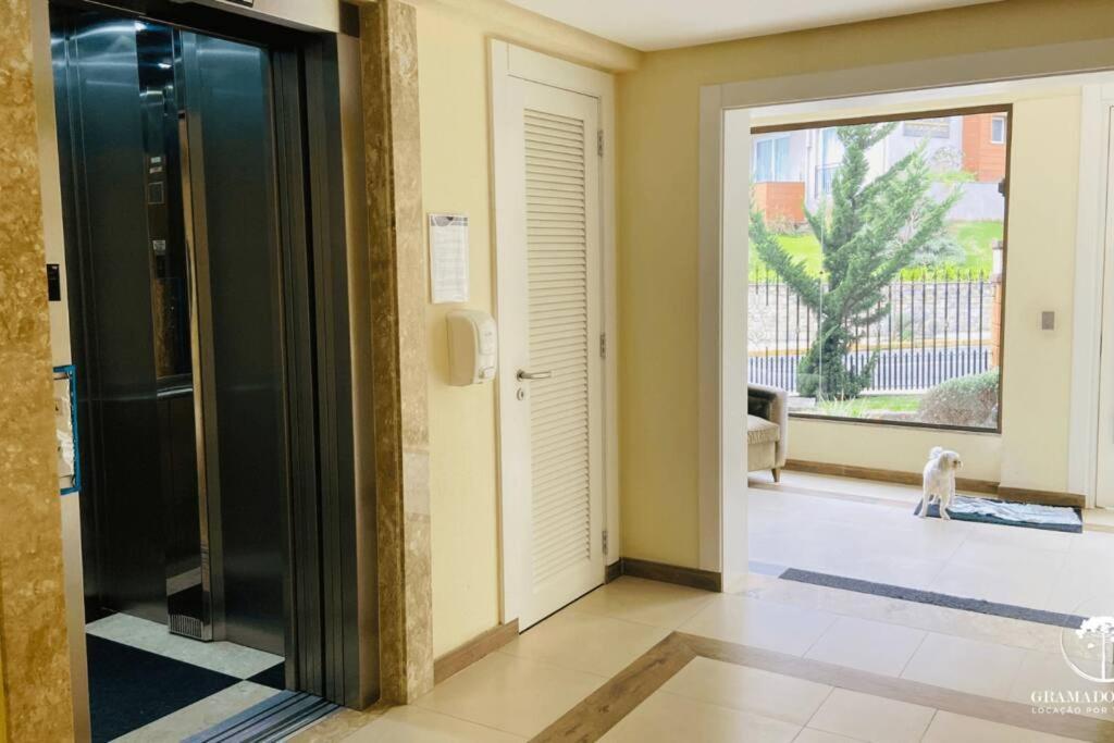 Apartamento Novo No Centro De Gramado Luaran gambar